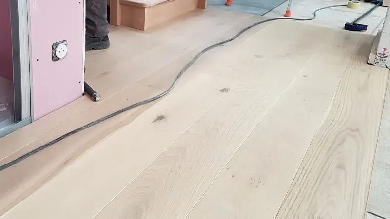 installation  de parquets à Quintin